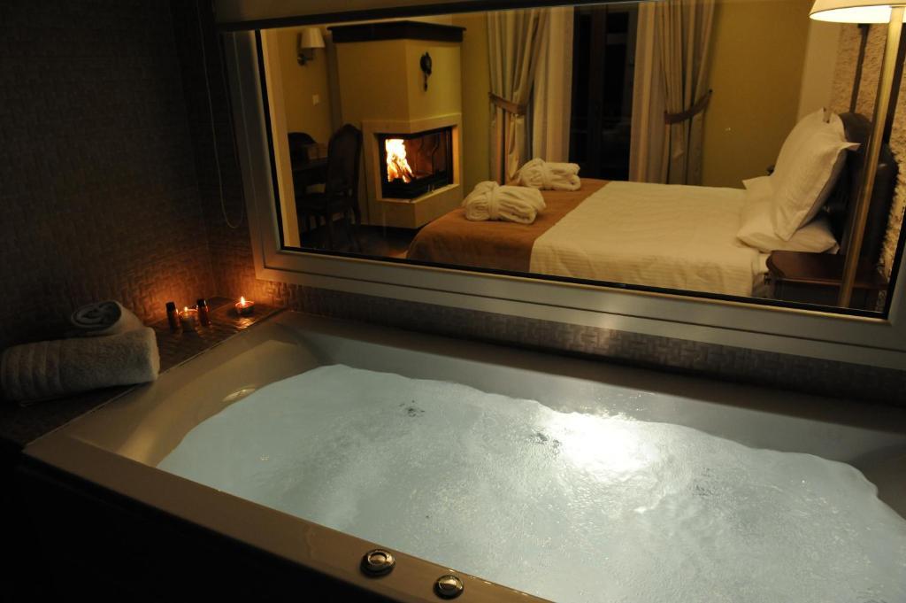 Agapi Luxury Hotel Loutraki  Ruang foto